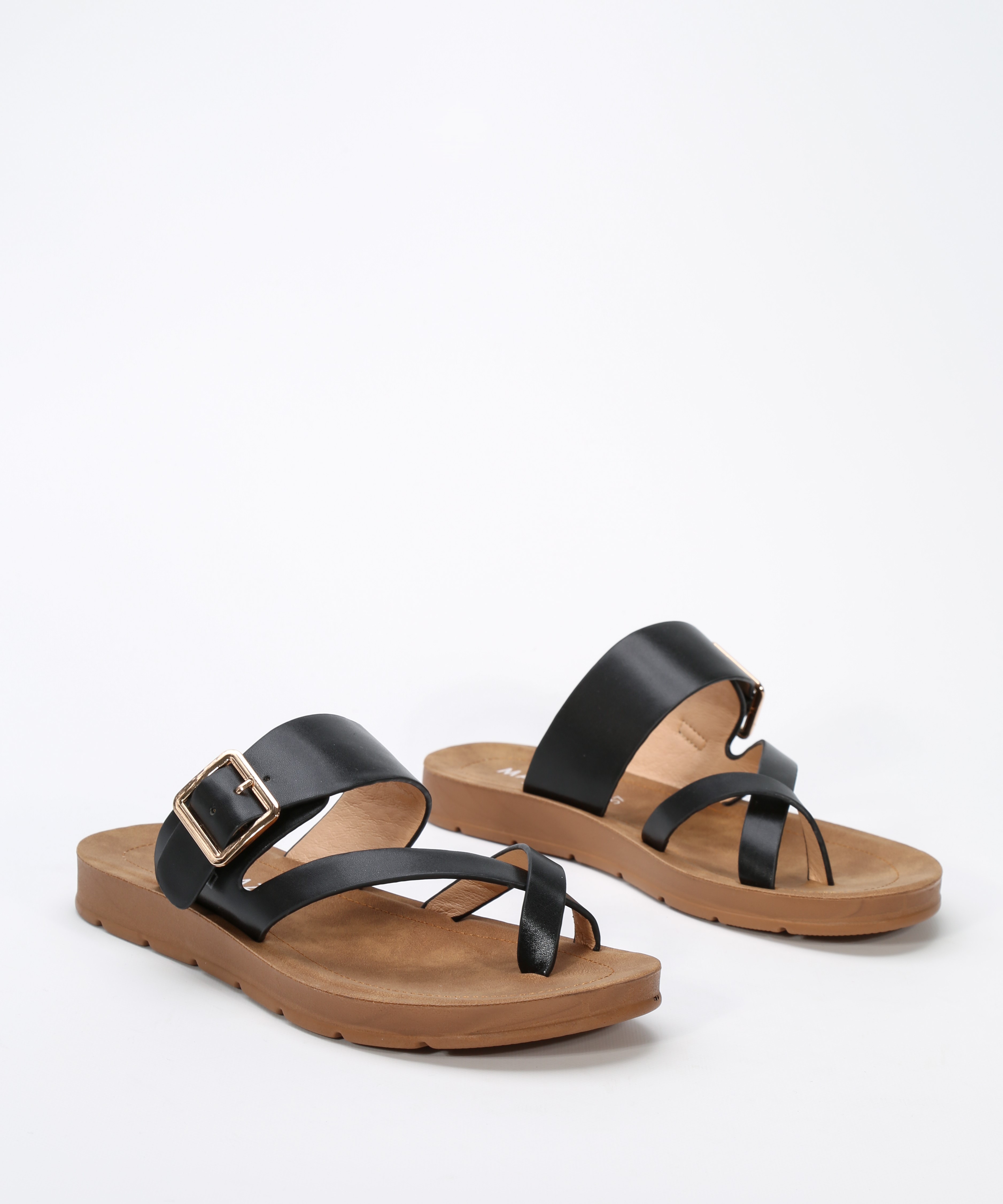 Sandalia plana hebilla image number null